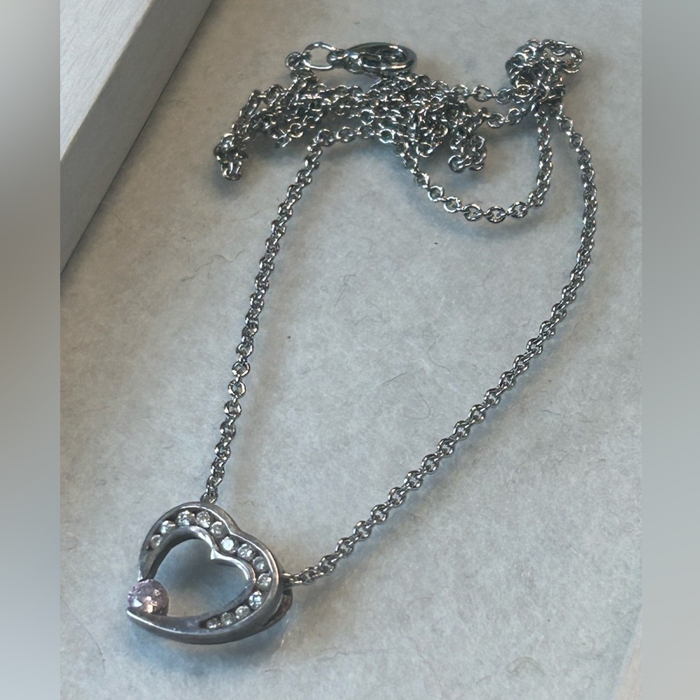Pretty Heart Rhinestone Necklace - Picture 4 of 7